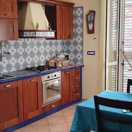 Casa Vacanze Simone Villa ฟอนดี ภายนอก รูปภาพ