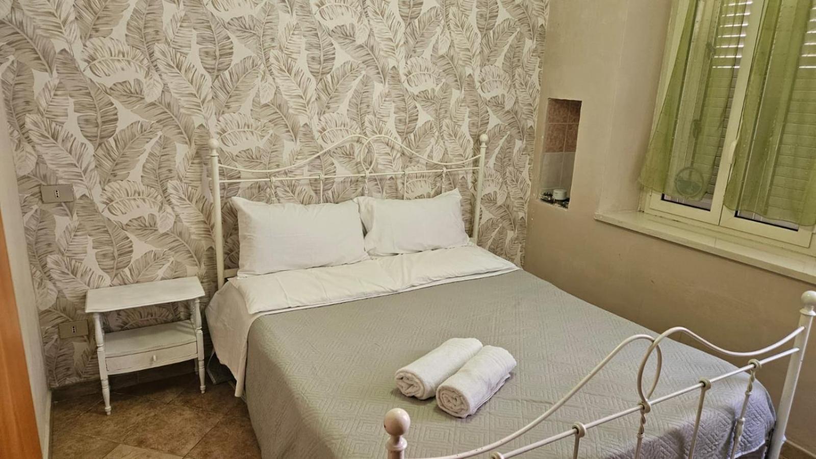 Casa Vacanze Simone Villa ฟอนดี ภายนอก รูปภาพ