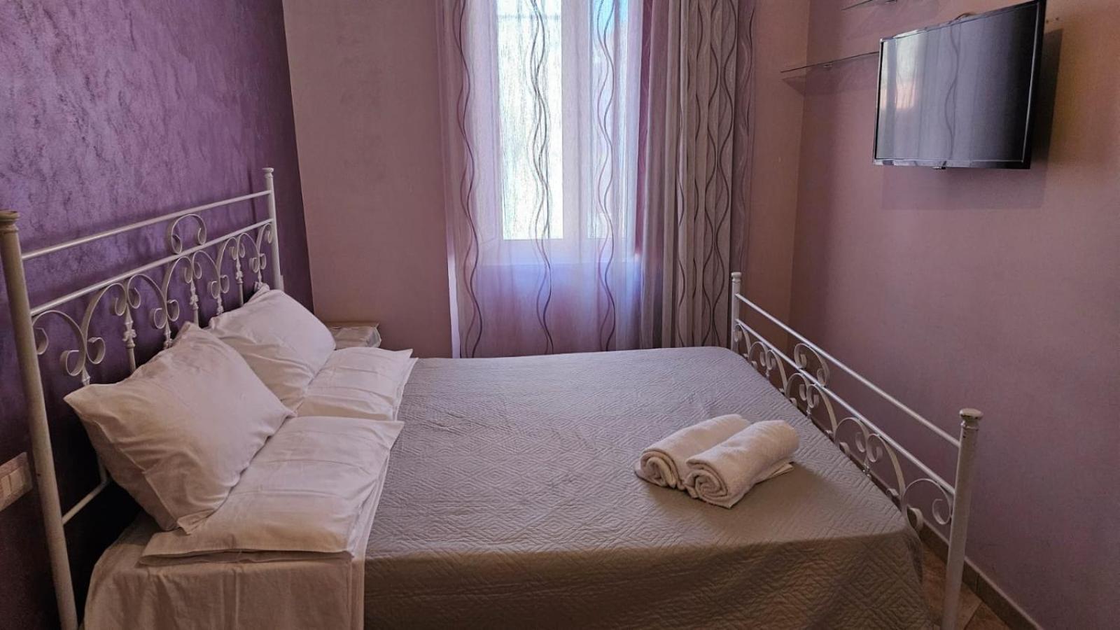 Casa Vacanze Simone Villa ฟอนดี ภายนอก รูปภาพ